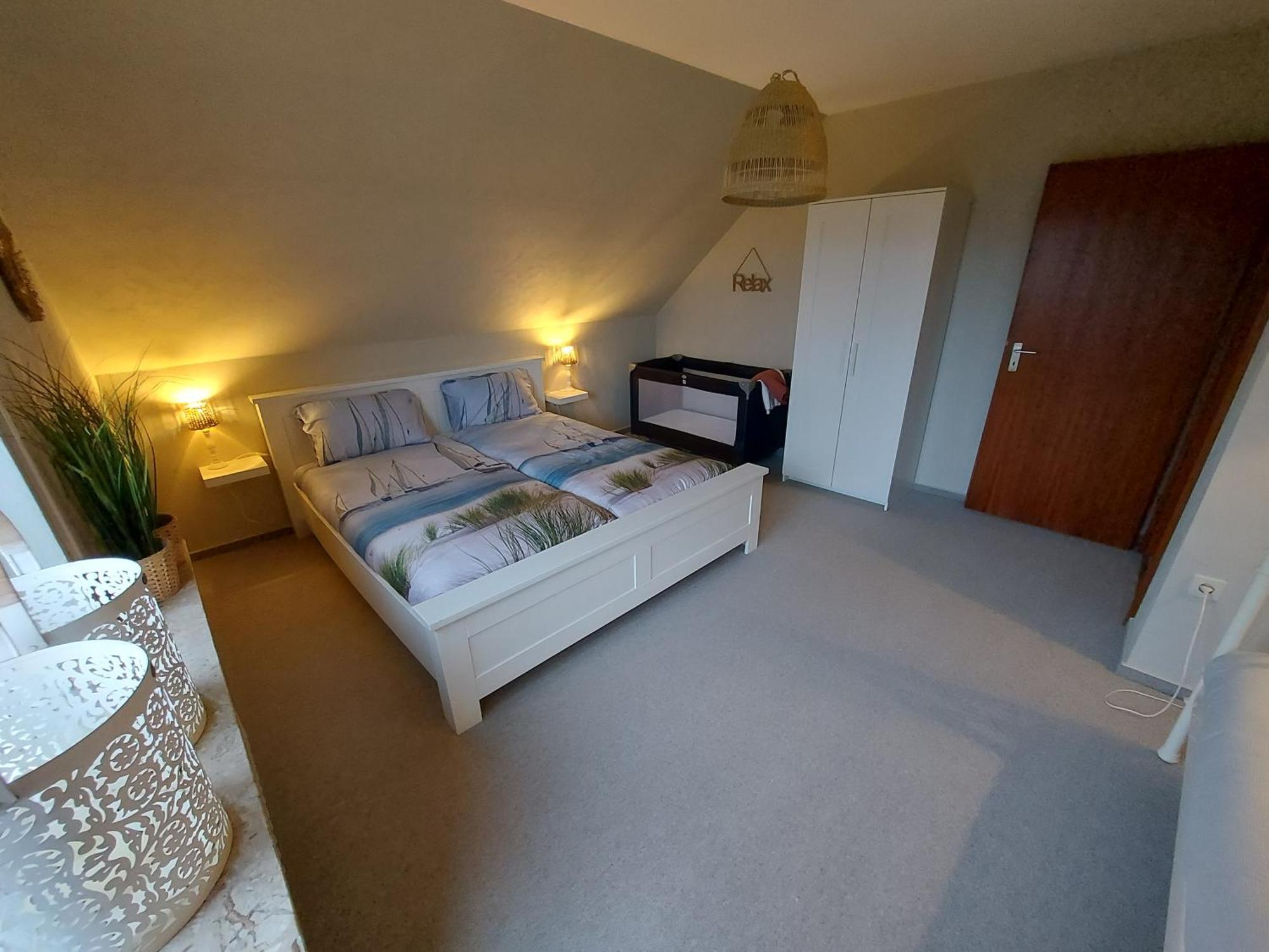 Ferienhaus Hescheld With Private Jacuzzi ヘレンタール エクステリア 写真
